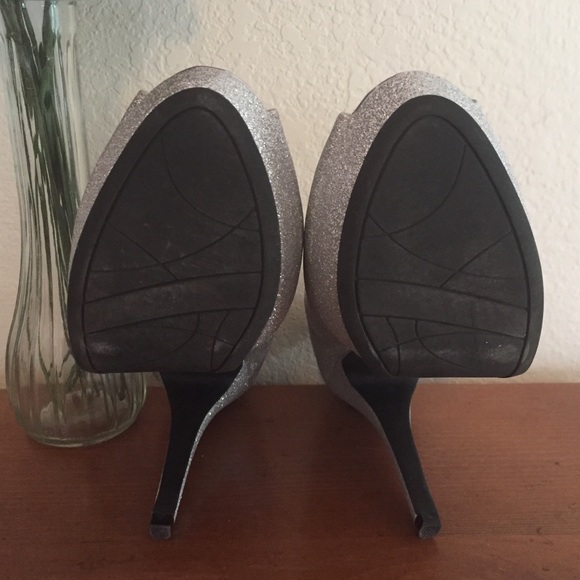 Fioni Peep Toe Silver Glitter Platform Stilettos - Picture 3 of 3